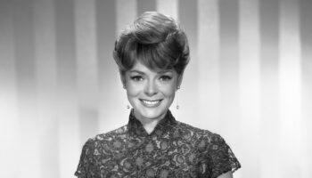 ‘Lost in Space’ mom June Lockhart admits to rebellious side beneath her squeaky-clean image