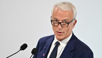 Sur l’augmentation des impôts des entreprises, le Medef ne ferme pas la porte, mais...