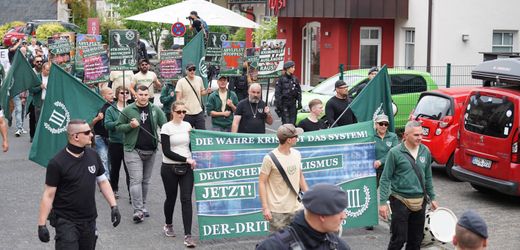 Rechtsextremist für »Hängt die Grünen«-Plakate verurteilt