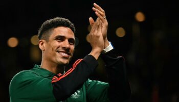 Raphaël Varane, champion du monde 2018 avec les Bleus, prend sa retraite à 31 ans