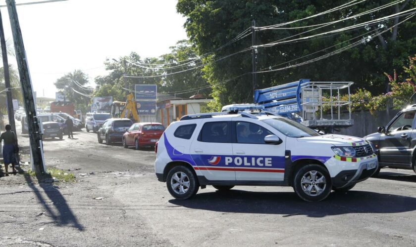 Guadeloupe : extension du couvre-feu pour les mineurs en réponse à des violences urbaines