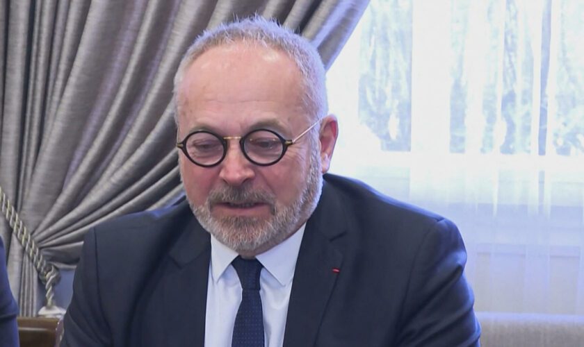 Joël Guerriau, soupçonné d’avoir drogué la députée Sandrine Josso, ne reviendra pas tout de suite au Sénat