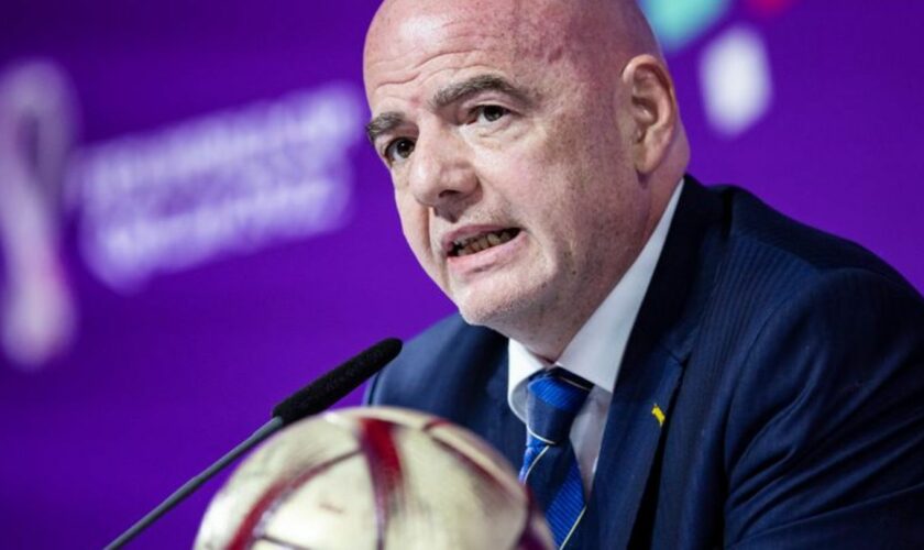 FIFA-Chef Gianni Infantino lässt die neue Club-WM in elf US-Städten austragen. Foto: Tom Weller/dpa