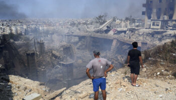 🔴 En direct : l'armée israélienne affirme avoir frappé des dizaines de cibles du Hezbollah au Liban