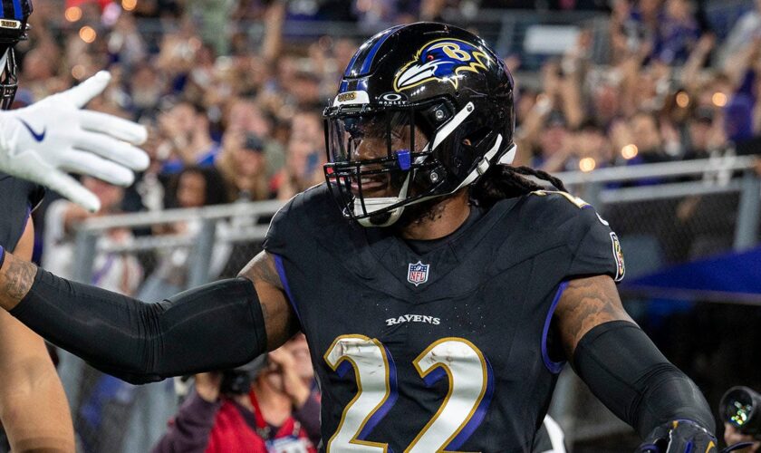 Derrick Henry's stunning 87-yard touchdown run makes Ravens history