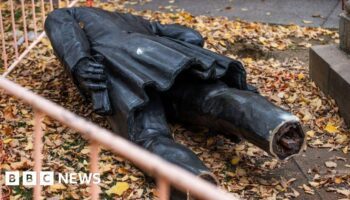 A skull was stolen from a Tasmanian morgue - 150 years on it's still dividing a city