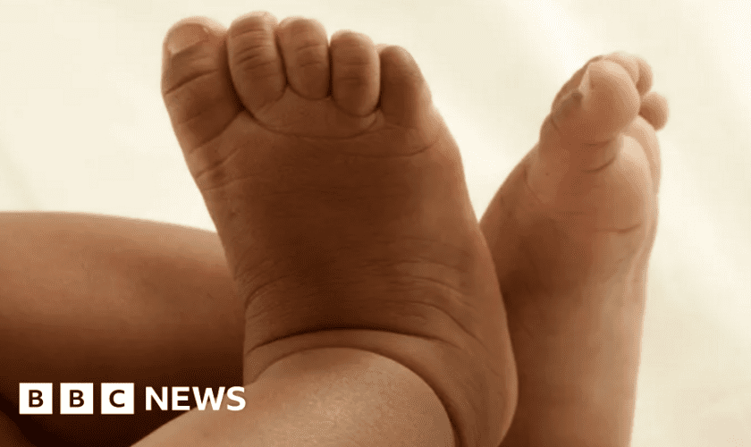 Abandoned baby 'doing well' but parents still unknown