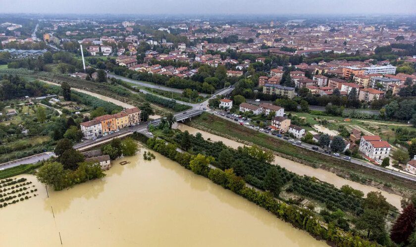 Al menos 1.000 evacuados por las inundaciones en el norte de Italia