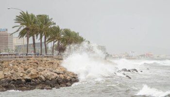 Alerta por viento y oleaje en siete provincias este viernes