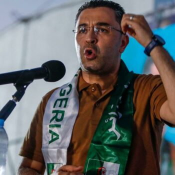 Algérie: derrière le candidat Youssef Aouchiche, l’enjeu de la participation en Kabylie