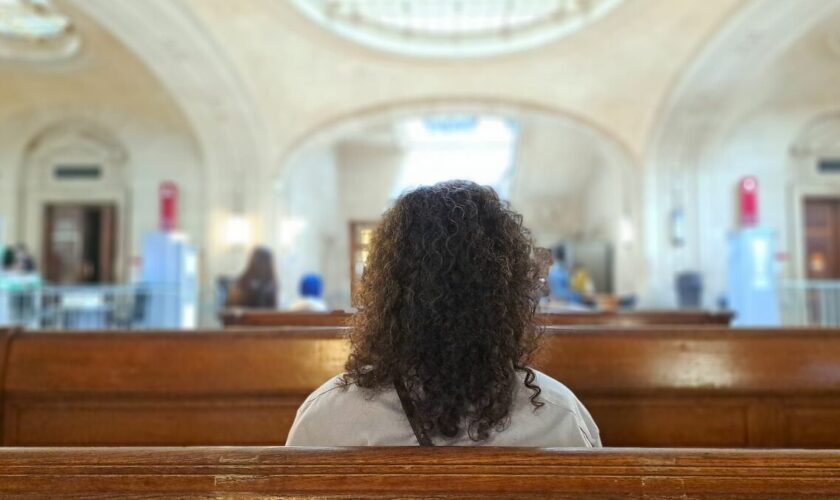 Après sa cavale en Essonne, retour devant la justice pour ce policier connu pour des viols sur conjoint