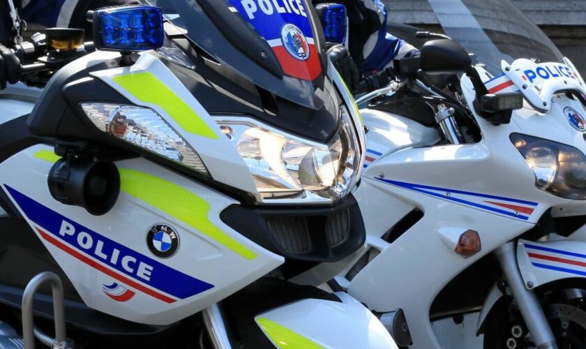 Au volant à 14 ans, l’ado fuit le contrôle de police à Thiais, la course-poursuite se termine en Essonne