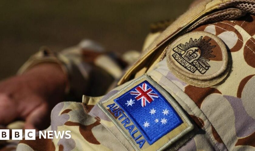 Australia strips officers' medals for war crimes culture