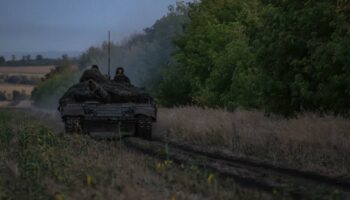 Avec la 110e brigade ukrainienne de chars, à la peine face à la poussée ennemie dans la région de Donetsk