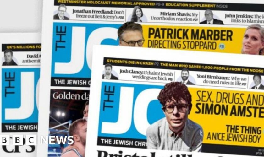 Columnists quit Jewish Chronicle in Gaza articles row