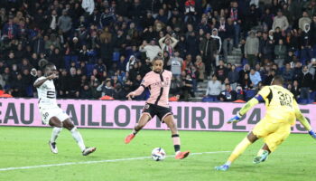 DIRECT. PSG-Rennes (3-1) : portés par un Bradley Barcola de feu, les Parisiens l'emportent contre les Bretons