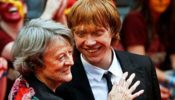 Daniel Radcliffe, Emma Watson, Gary Oldman... La famille Harry Potter rend hommage à Maggie Smith