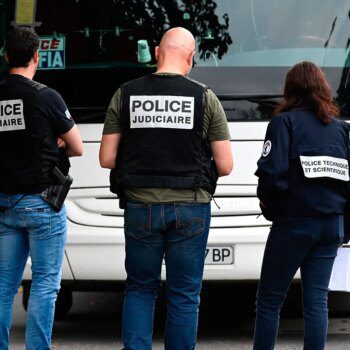 Detenido un hombre tras matar a su mujer y a sus dos hijas cerca de París