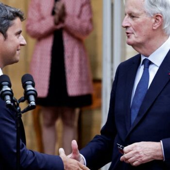 Devant les troupes macronistes, Michel Barnier promet «un nouveau gouvernement, pas un remaniement»