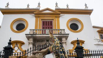 El Baratillo cierra la coronación de la Piedad con una eucaristía en la capilla de los Maestrantes