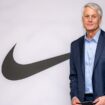 En perte de vitesse, Nike change de patron