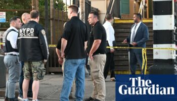 Four injured by police gunfire at New York City subway station