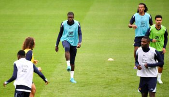 France-Belgique : la composition probable des Bleus, sans Mbappé, avec Koundé, Upamecano et Kolo Muani