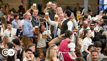 Germany: Oktoberfest beer starts flowing amid high security