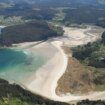 Hallan el cuerpo sin vida de un hombre en la playa de Vilarrube, en Valdoviño (A Coruña)