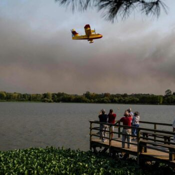 Incendies au Portugal : le bilan porté à sept morts, après le décès de trois pompiers