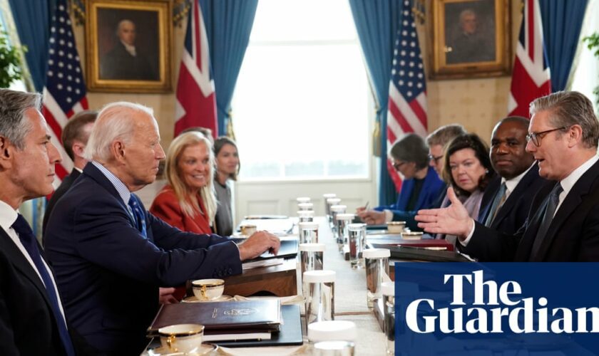 Joe Biden dismisses Russian threats during meeting with Keir Starmer