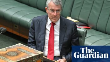 Judges reject Labor attempt to keep documents secret after ministers leave office