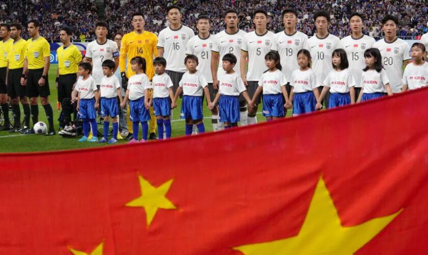 La Federación china de fútbol expulsa a 43 jugadores de su liga por amañar partidos