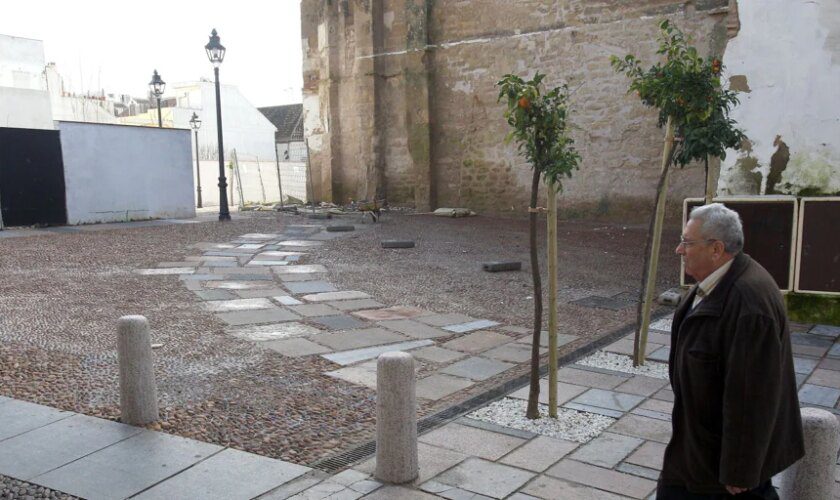 La cofradía del Resucitado rescata la histórica Velá de Santa Marina en Córdoba