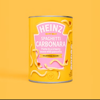 «La cuisine italienne est une affaire sérieuse» : les pâtes carbonara en conserve de Heinz font polémique