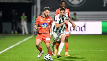 Ligue 2 : giflé par Laval, le Red Star concède son premier revers à la maison