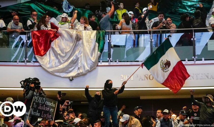 Mexico president signs contested law to elect all judges