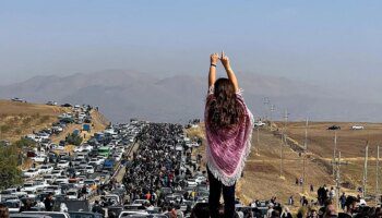 Mujer, Vida y Libertad: Una protesta que sigue viva pese a la presión del régimen iraní