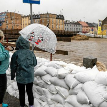 « On dirait qu’on attend un ouragan » : comment l’Europe centrale se prépare au pire pour la tempête Boris