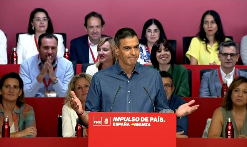 Sánchez evita explicar el 'cupo catalán' ante los críticos del PSOE y se escuda tras los ataques a las comunidades del PP