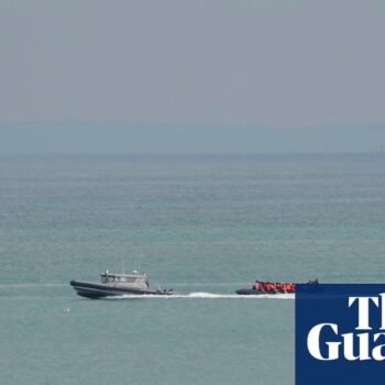 Several dead in attempt to cross Channel, say French authorities