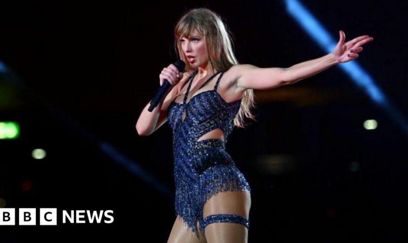 Taylor Swift endorses 'warrior' Kamala Harris for president