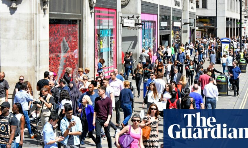 Traffic to be banned from London’s Oxford Street under Sadiq Khan plan