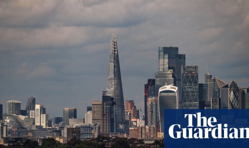 UK business confidence dips to lowest level since general election