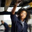 UK economy fails to grow for second month in a row