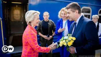 Ukraine updates: EU's von der Leyen vows support in Kyiv