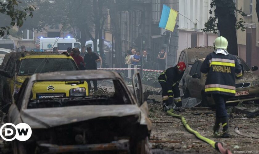 Ukraine updates: Russia launches fresh strikes on Kyiv, Lviv