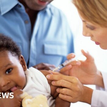 Winter virus jab rolled out for babies and elderly