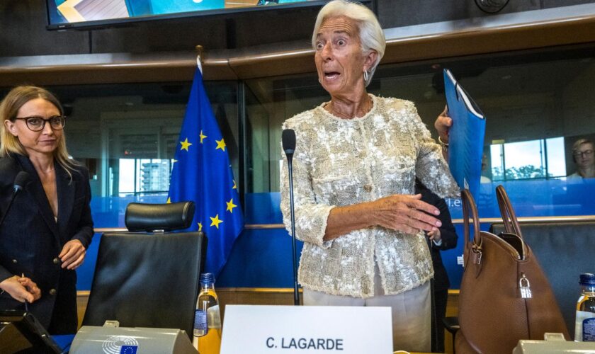 EZB-Chefin Christine Lagarde im EU-Parlament in Brüssel