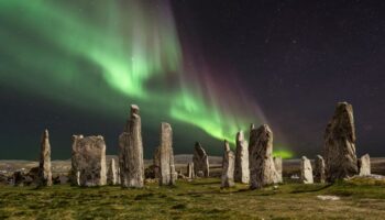 Northern Lights in UK as rare RED alert issued - exactly where you can see aurora borealis mapped